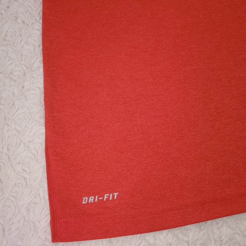 Nike dri-fit sleeveless top - Picture 4 of 6